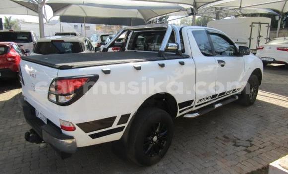 Tenga Tsaru Mazda BT-50 Chena Mota in Harare in Harare Tenga Tsaru Mazda BT-50 Chena Mota in Harare in Harare