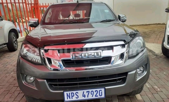 Tenga Tsaru Isuzu KB Sirivha Mota in Beitbridge in Matabeleland South Tenga Tsaru Isuzu KB Sirivha Mota in Beitbridge in Matabeleland South