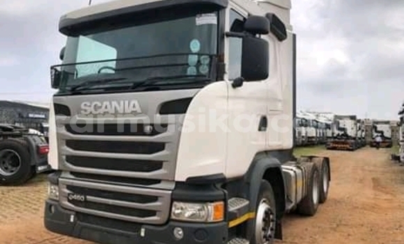 Tenga Tsaru Scania R420 Chena Rori in Beitbridge in Matabeleland South Tenga Tsaru Scania R420 Chena Rori in Beitbridge in Matabeleland South