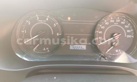 Buy Used Toyota Hilux White Car in Harare in Harare Buy Used Toyota Hilux White Car in Harare in Harare