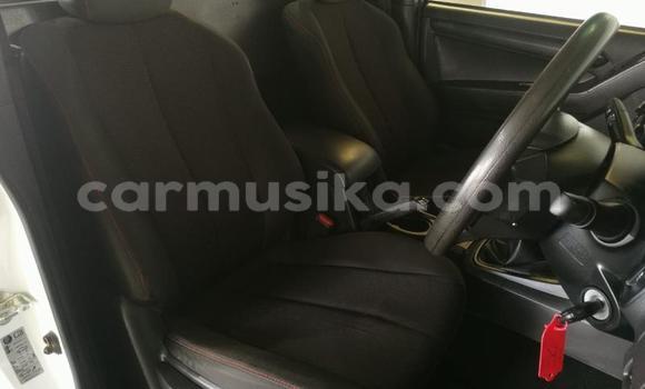 Buy Used Isuzu KB White Car in Beitbridge in Matabeleland South Buy Used Isuzu KB White Car in Beitbridge in Matabeleland South