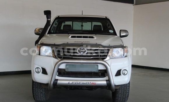 Tenga Tsaru Toyota Hilux Chena Mota in Harare in Harare Tenga Tsaru Toyota Hilux Chena Mota in Harare in Harare
