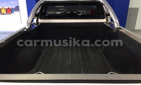 Tenga Tsaru Toyota Hilux Chena Mota in Harare in Harare Tenga Tsaru Toyota Hilux Chena Mota in Harare in Harare