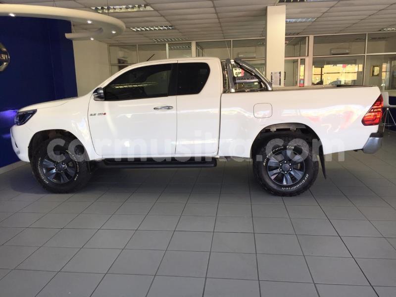 Big with watermark toyota hilux harare harare 16006