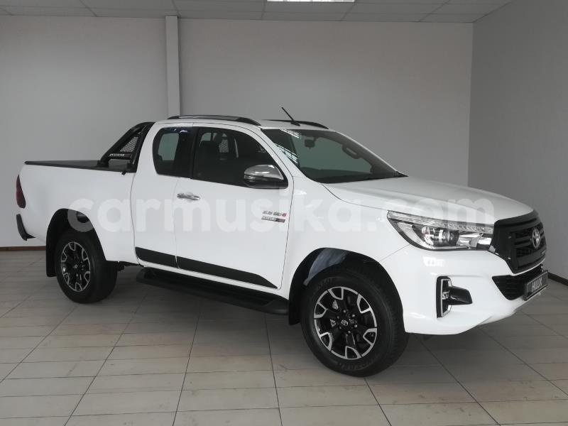 Big with watermark toyota hilux harare avondale 16008