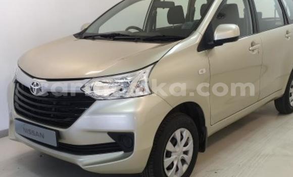 Buy Used Toyota Avanza Silver Car in Beitbridge in Matabeleland South Buy Used Toyota Avanza Silver Car in Beitbridge in Matabeleland South