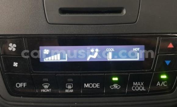 Buy Used Toyota Avanza Silver Car in Beitbridge in Matabeleland South Buy Used Toyota Avanza Silver Car in Beitbridge in Matabeleland South