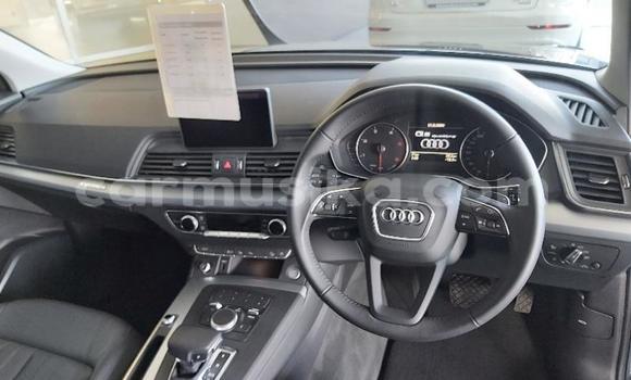 Nunua Ilio tumika Audi A8 Fedha Gari ndani ya Beitbridge nchini Matabeleland Kusini Nunua Ilio tumika Audi A8 Fedha Gari ndani ya Beitbridge nchini Matabeleland Kusini