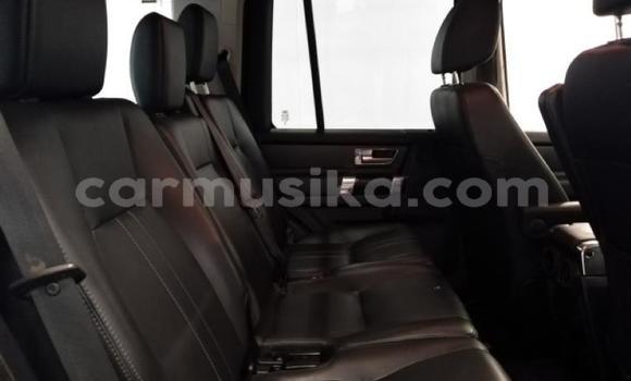 Nunua Ilio tumika Land Rover Discovery Sport Fedha Gari ndani ya Beitbridge nchini Matabeleland Kusini Nunua Ilio tumika Land Rover Discovery Sport Fedha Gari ndani ya Beitbridge nchini Matabeleland Kusini