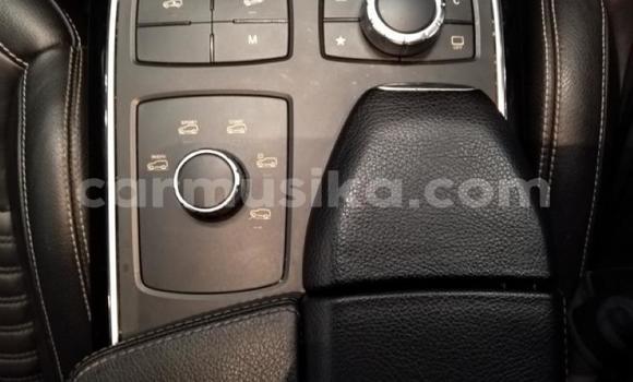 Acheter Occasion Voiture Mercedes‒Benz C-klasse Gris à Beitbridge, Matabeleland South Acheter Occasion Voiture Mercedes‒Benz C-klasse Gris à Beitbridge, Matabeleland South