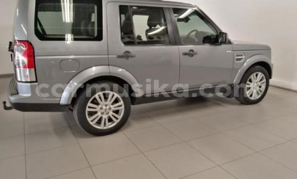 Buy Used Land Rover Discovery Silver Car in Beitbridge in Matabeleland South