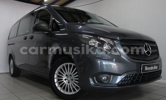 Acheter Occasion Voiture Mercedes‒Benz Vito Gris à Beitbridge, Matabeleland South Acheter Occasion Voiture Mercedes‒Benz Vito Gris à Beitbridge, Matabeleland South