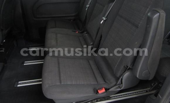 Acheter Occasion Voiture Mercedes‒Benz Vito Gris à Beitbridge, Matabeleland South Acheter Occasion Voiture Mercedes‒Benz Vito Gris à Beitbridge, Matabeleland South