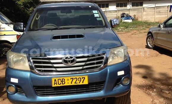 Tenga Tsaru Toyota Hilux Bhuruu Mota in Harare in Harare Tenga Tsaru Toyota Hilux Bhuruu Mota in Harare in Harare