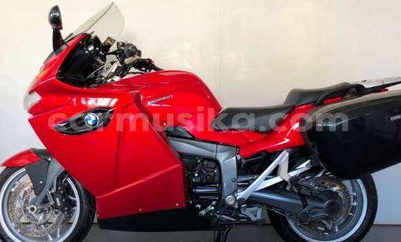 Nunua Ilio tumika BMW K 1300 Nyekundu Bike ndani ya Beitbridge nchini Matabeleland Kusini