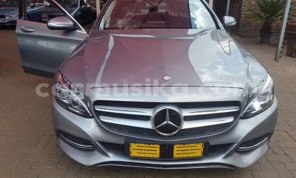 Nunua Ilio tumika Mercedes‒Benz C–Class Fedha Gari ndani ya Beitbridge nchini Matabeleland Kusini Nunua Ilio tumika Mercedes‒Benz C–Class Fedha Gari ndani ya Beitbridge nchini Matabeleland Kusini
