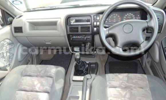 Nunua Ilio tumika Isuzu KB Nyeupe Gari ndani ya Beitbridge nchini Matabeleland Kusini Nunua Ilio tumika Isuzu KB Nyeupe Gari ndani ya Beitbridge nchini Matabeleland Kusini