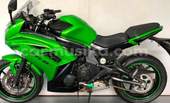Buy Used Honda CBR Green Bike in Beitbridge in Matabeleland South Buy Used Honda CBR Green Bike in Beitbridge in Matabeleland South