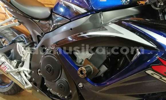 Acheter Occasion Moto Suzuki DR 200 Autre à Beitbridge, Matabeleland South Acheter Occasion Moto Suzuki DR 200 Autre à Beitbridge, Matabeleland South