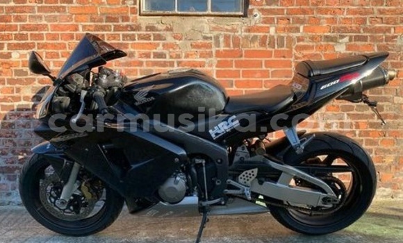 Buy Used Honda Honda CB500X ABS Black Bike in Beitbridge in Matabeleland South Buy Used Honda Honda CB500X ABS Black Bike in Beitbridge in Matabeleland South