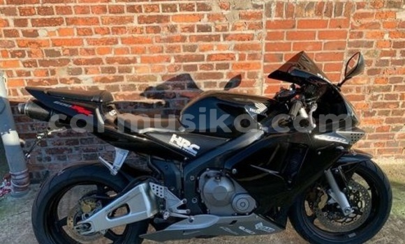 Buy Used Honda Honda CB500X ABS Black Bike in Beitbridge in Matabeleland South Buy Used Honda Honda CB500X ABS Black Bike in Beitbridge in Matabeleland South