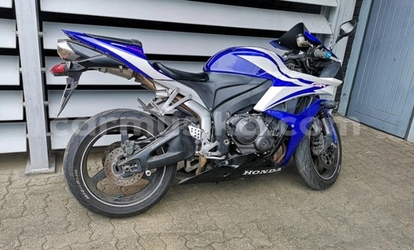 Buy Used Honda CBR 1000 RR Other Bike in Beitbridge in Matabeleland South Buy Used Honda CBR 1000 RR Other Bike in Beitbridge in Matabeleland South