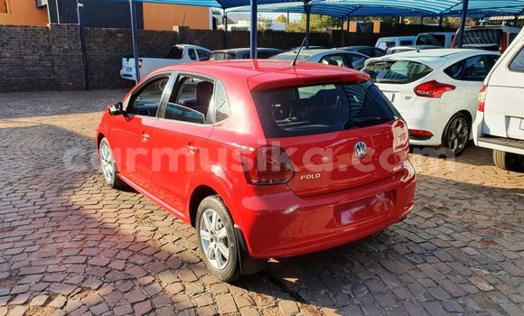Acheter Occasion Voiture Volkswagen Polo Rouge à Beitbridge, Matabeleland South Acheter Occasion Voiture Volkswagen Polo Rouge à Beitbridge, Matabeleland South