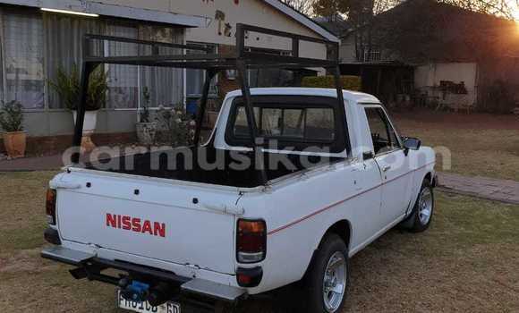 Buy Used Nissan 100NX White Car in Beitbridge in Matabeleland South Buy Used Nissan 100NX White Car in Beitbridge in Matabeleland South