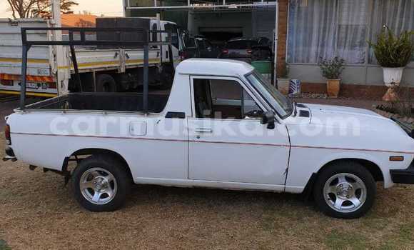 Buy Used Nissan 100NX White Car in Beitbridge in Matabeleland South Buy Used Nissan 100NX White Car in Beitbridge in Matabeleland South