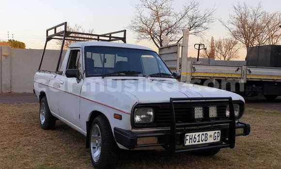 Buy Used Nissan 100NX White Car in Beitbridge in Matabeleland South Buy Used Nissan 100NX White Car in Beitbridge in Matabeleland South