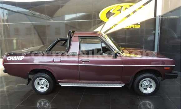 Acheter Occasion Voiture Nissan Cherry Blanc à Beitbridge, Matabeleland South Acheter Occasion Voiture Nissan Cherry Blanc à Beitbridge, Matabeleland South