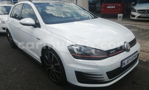 Acheter Occasion Voiture Volkswagen Golf GTI Blanc à Beitbridge, Matabeleland South Acheter Occasion Voiture Volkswagen Golf GTI Blanc à Beitbridge, Matabeleland South