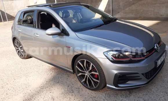 Acheter Occasion Voiture Volkswagen Golf R Gris à Beitbridge, Matabeleland South Acheter Occasion Voiture Volkswagen Golf R Gris à Beitbridge, Matabeleland South