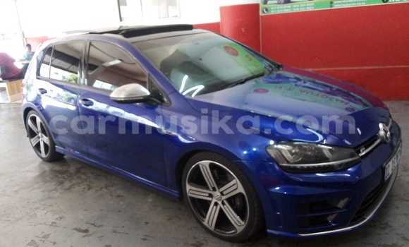 Buy Used Volkswagen Golf R Blue Car in Beitbridge in Matabeleland South Buy Used Volkswagen Golf R Blue Car in Beitbridge in Matabeleland South