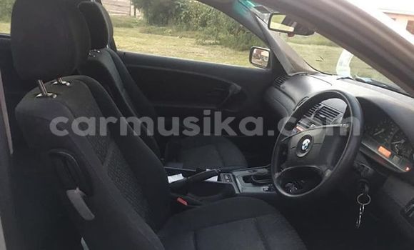 Tenga Tsaru BMW 3–Series Sirivha Mota in Harare in Harare Tenga Tsaru BMW 3–Series Sirivha Mota in Harare in Harare