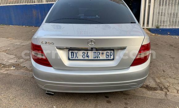 Acheter Occasion Voiture Mercedes‒Benz C–Class Gris à Beitbridge, Matabeleland South Acheter Occasion Voiture Mercedes‒Benz C–Class Gris à Beitbridge, Matabeleland South