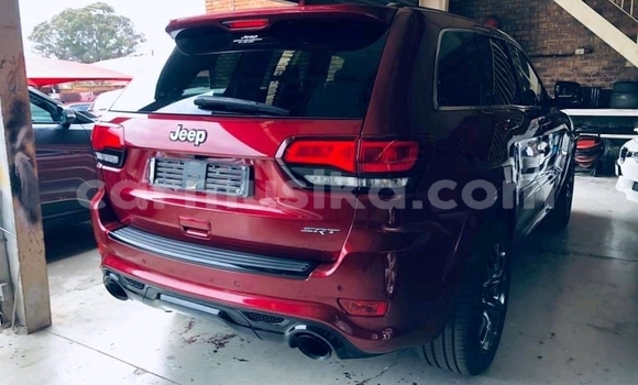 Nunua Ilio tumika Jeep Cherokee Nyekundu Gari ndani ya Beitbridge nchini Matabeleland Kusini Nunua Ilio tumika Jeep Cherokee Nyekundu Gari ndani ya Beitbridge nchini Matabeleland Kusini