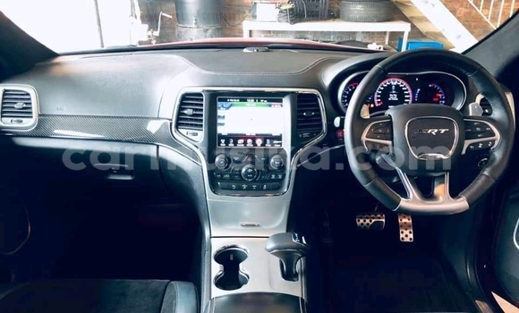 Nunua Ilio tumika Jeep Cherokee Nyekundu Gari ndani ya Beitbridge nchini Matabeleland Kusini Nunua Ilio tumika Jeep Cherokee Nyekundu Gari ndani ya Beitbridge nchini Matabeleland Kusini