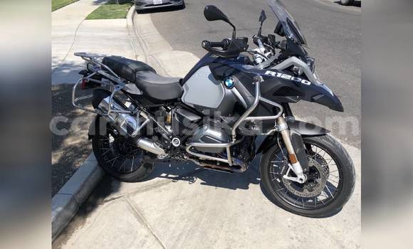 Acheter Occasion Moto BMW R 1200 Noir à Harare, Harare Acheter Occasion Moto BMW R 1200 Noir à Harare, Harare