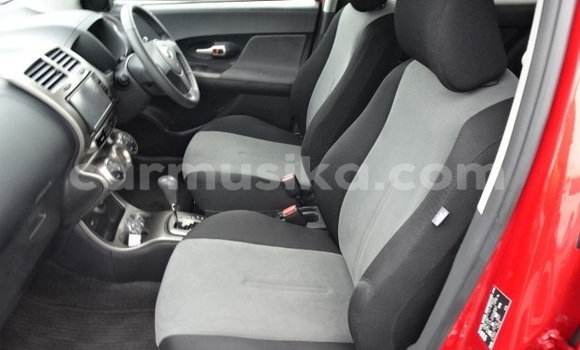 Acheter Occasion Voiture Toyota IST Rouge à Harare, Harare Acheter Occasion Voiture Toyota IST Rouge à Harare, Harare