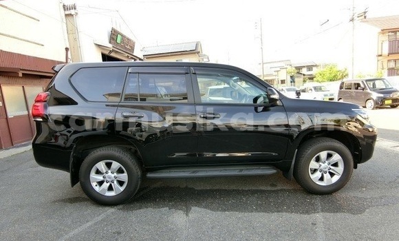 Acheter Occasion Voiture Toyota Land Cruiser Prado Noir à Harare, Harare Acheter Occasion Voiture Toyota Land Cruiser Prado Noir à Harare, Harare