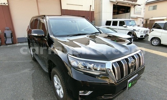 Acheter Occasion Voiture Toyota Land Cruiser Prado Noir à Harare, Harare Acheter Occasion Voiture Toyota Land Cruiser Prado Noir à Harare, Harare