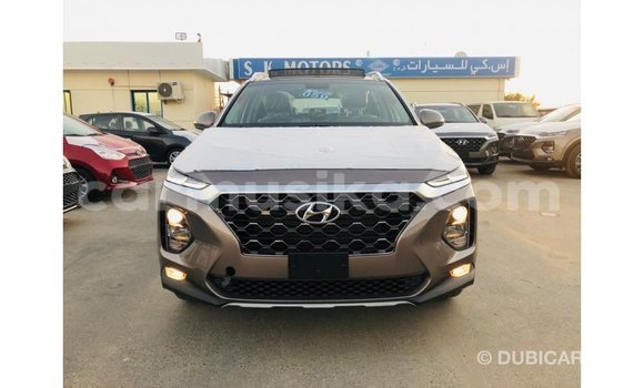 Tenga Imported Hyundai Santa Fe Bhurawuni Mota in Import - Dubai in Harare Tenga Imported Hyundai Santa Fe Bhurawuni Mota in Import - Dubai in Harare