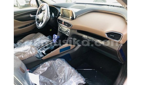 Tenga Imported Hyundai Santa Fe Bhurawuni Mota in Import - Dubai in Harare Tenga Imported Hyundai Santa Fe Bhurawuni Mota in Import - Dubai in Harare
