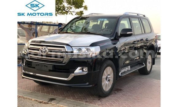 Nunua Imported Toyota Land Cruiser Nyeusi Gari ndani ya Import - Dubai nchini Harare