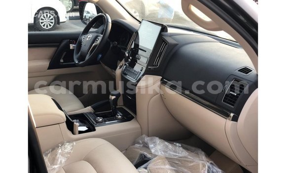 Buy Import Toyota Land Cruiser Black Car in Import - Dubai in Harare Buy Import Toyota Land Cruiser Black Car in Import - Dubai in Harare
