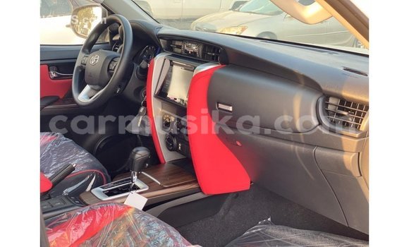 Tenga Imported Toyota Fortuner Chena Mota in Import - Dubai in Harare Tenga Imported Toyota Fortuner Chena Mota in Import - Dubai in Harare