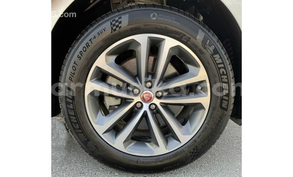 Acheter Import Voiture Jaguar F-Pace Blanc à Import - Dubai, Harare Acheter Import Voiture Jaguar F-Pace Blanc à Import - Dubai, Harare
