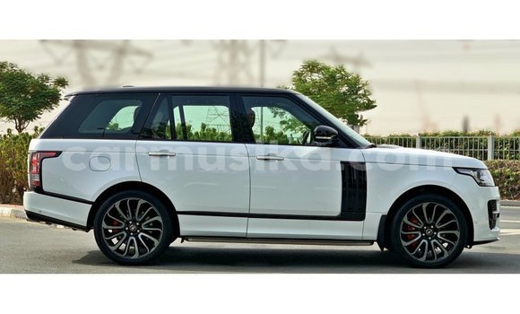 Tenga Imported Land Rover Range Rover Chena Mota in Import - Dubai in Harare Tenga Imported Land Rover Range Rover Chena Mota in Import - Dubai in Harare