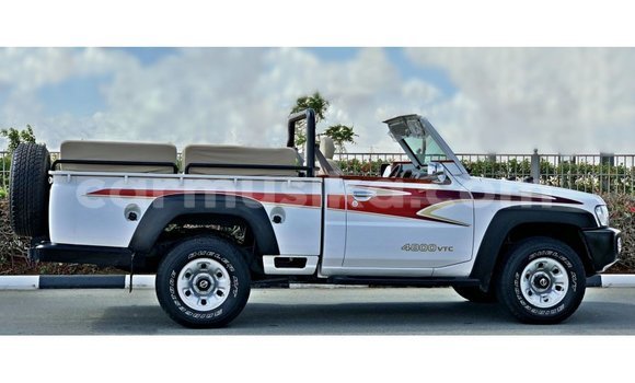 Tenga Imported Nissan Patrol Chena Mota in Import - Dubai in Harare Tenga Imported Nissan Patrol Chena Mota in Import - Dubai in Harare